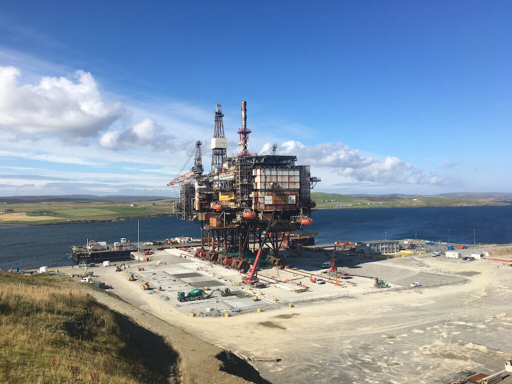 Ninian North, Decommissioning, Heavy Engineering, Skidding